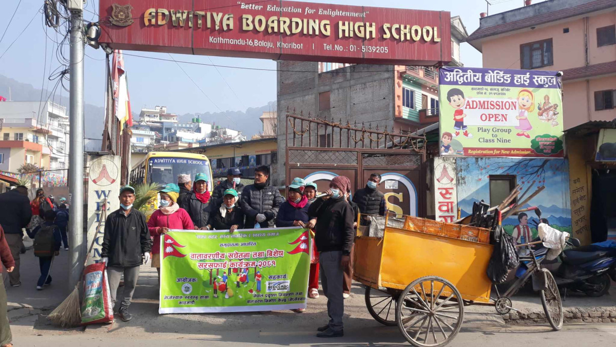 खरिबोट आसपासका क्षेत्रमा सरसफाइ कार्यक्रम सम्पन्न